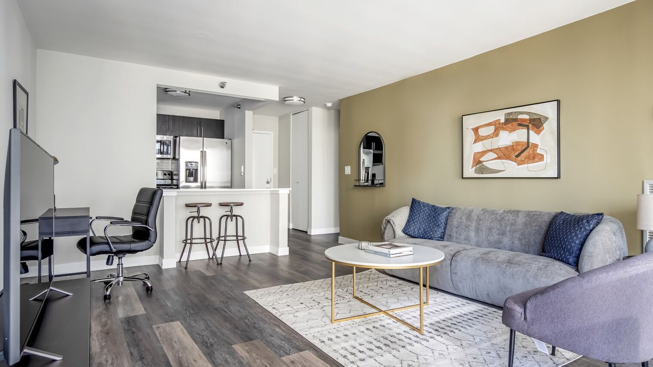 Photo of Livingroom in Rush and Division