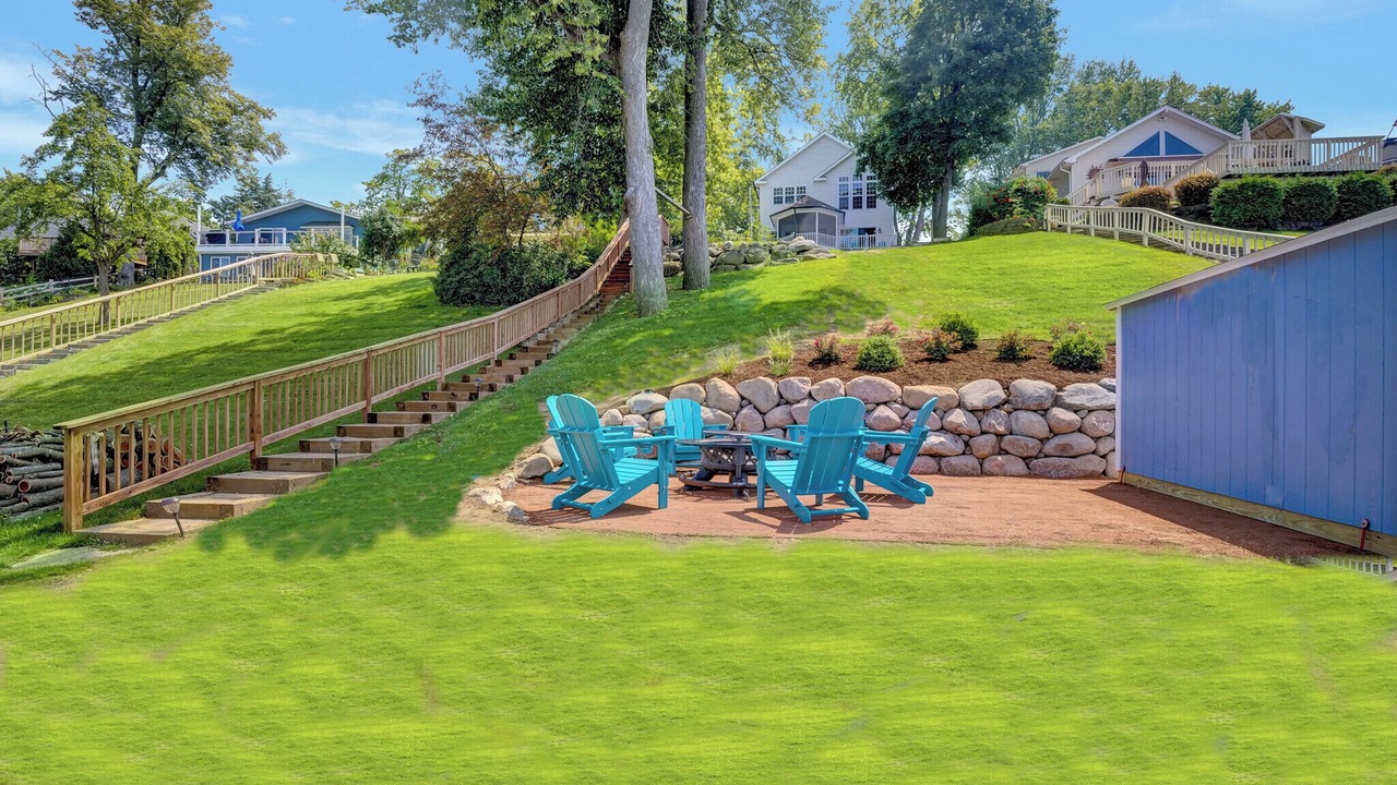 Photo of Others in Fox Lake