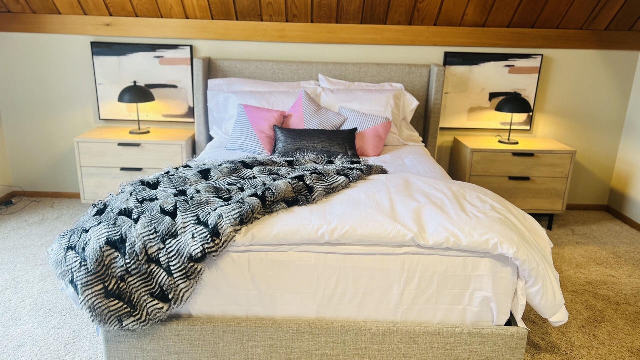 Photo of Bedroom in Graymont