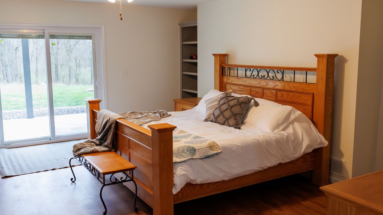 Photo of Bedroom in Lakewood  Shelby County
