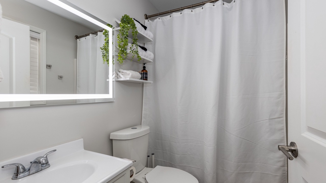 Photo of Bathroom in Naplate