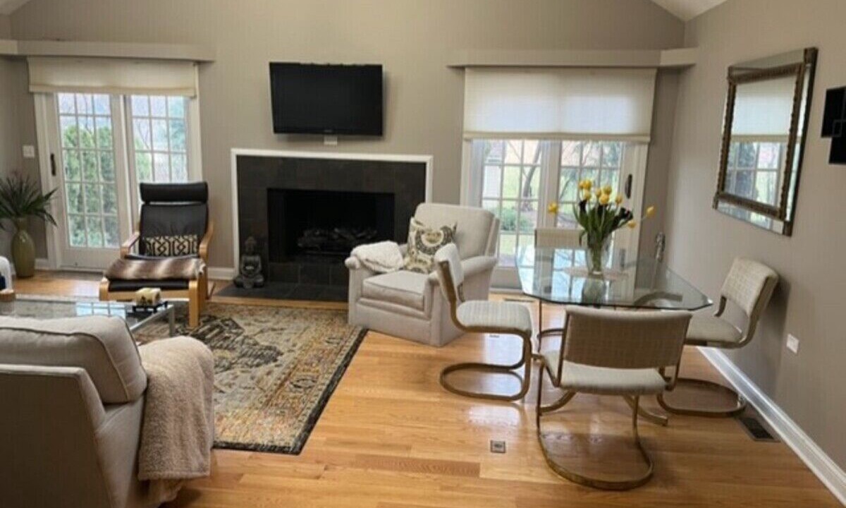 Photo of Livingroom in Lake Forest