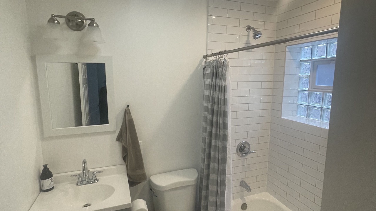 Photo of Bathroom in Bronzeville