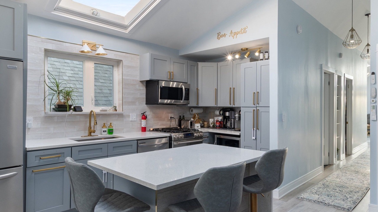 Photo of Kitchen in Logan Square