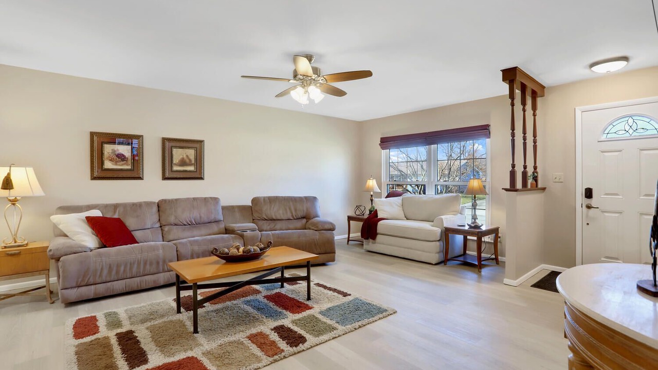 Photo of Livingroom in Monticello