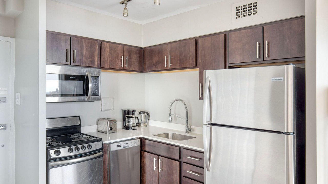 Photo of Kitchen in Edgewater Beach