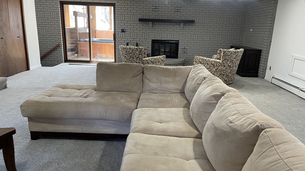 Photo of Livingroom in New Lenox