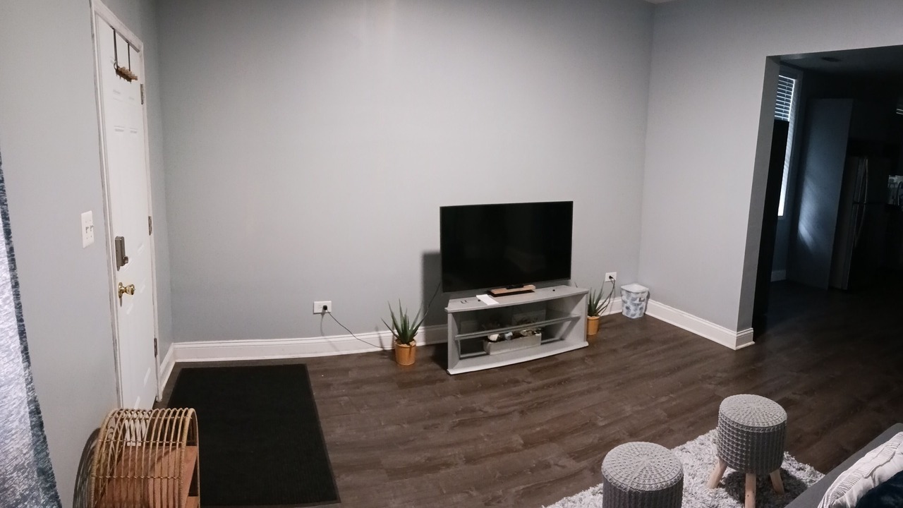 Photo of Livingroom in Little Village