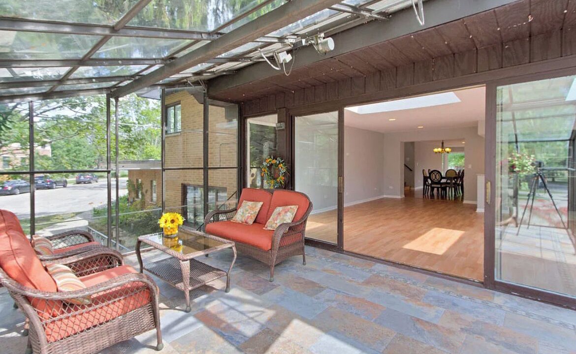 Photo of Outdoor in Edgebrook