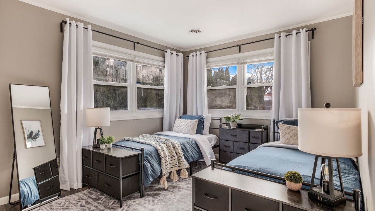 Photo of Bedroom in Midlothian