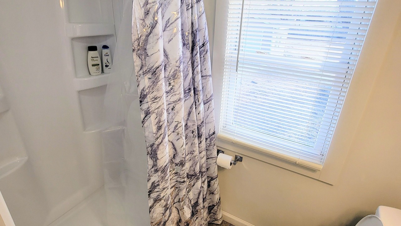 Photo of Bathroom in Galesburg