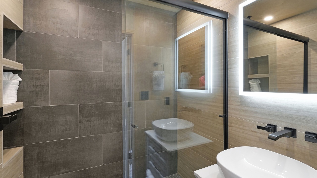 Photo of Bathroom in Ottawa