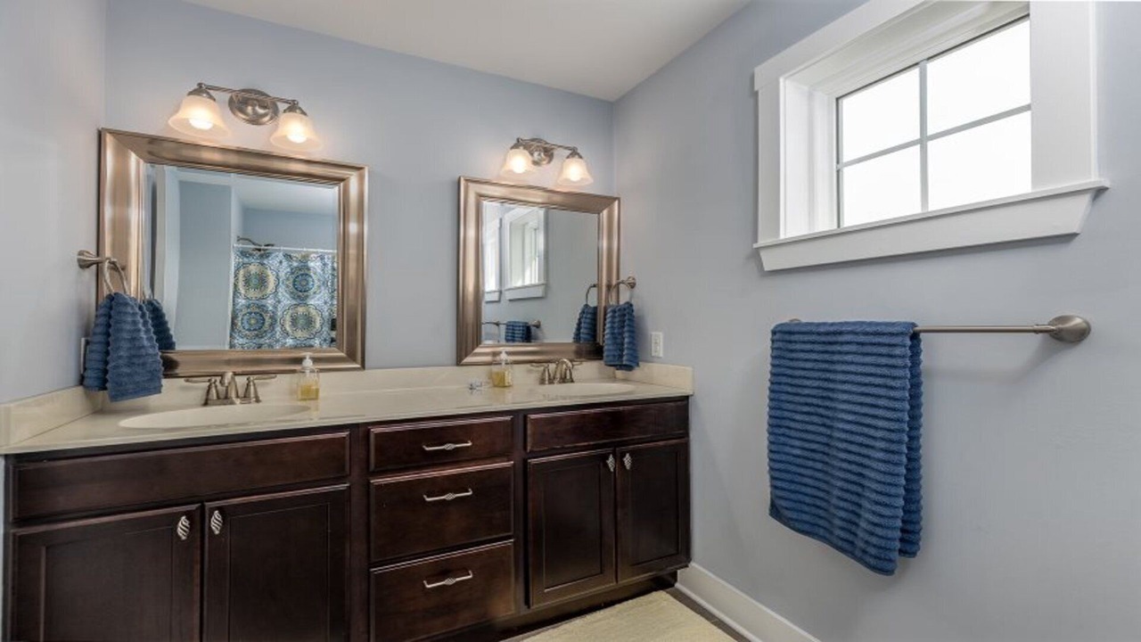 Photo of Bathroom in Ottawa