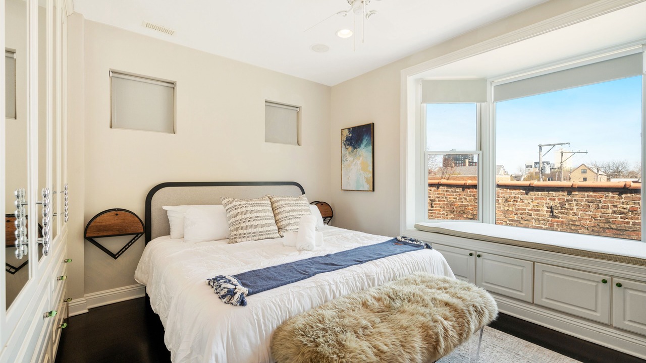 Photo of Bedroom in West Town