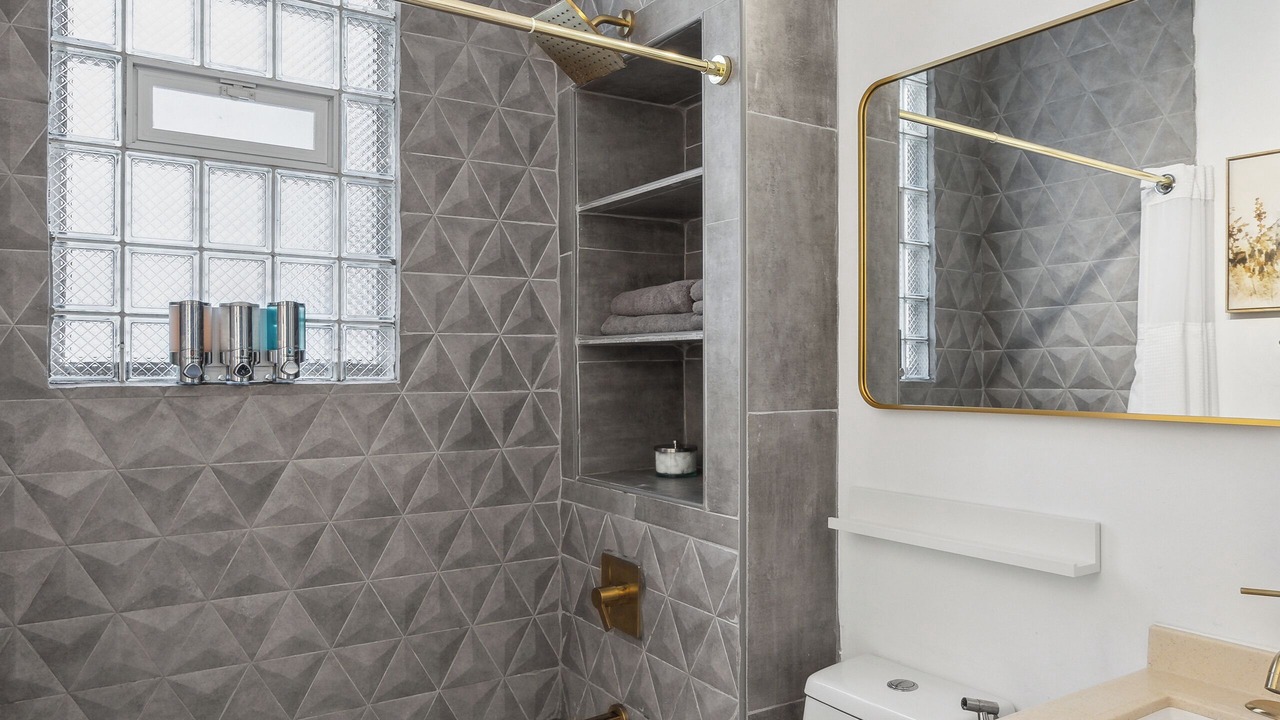 Photo of Bathroom in Wrightwood Neighbors