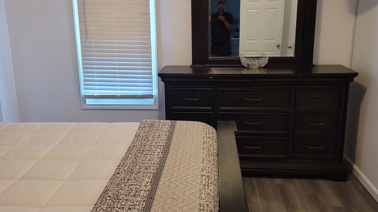 Photo of Bedroom in East St. Louis