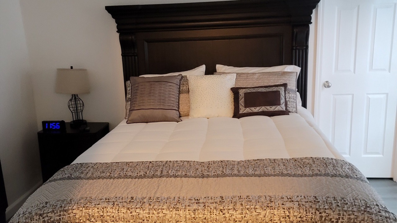 Photo of Bedroom in East St. Louis