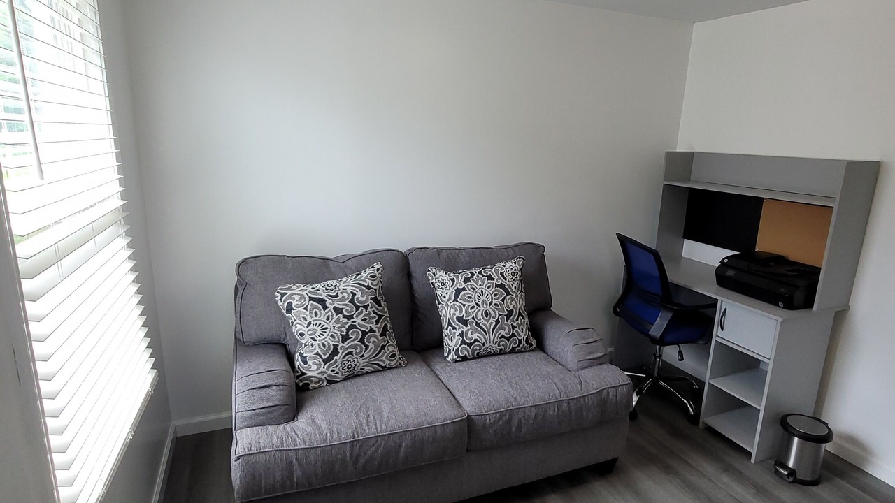Photo of Livingroom in East St. Louis