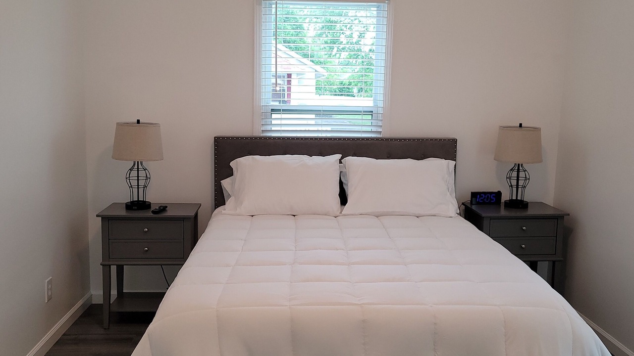 Photo of Bedroom in East St. Louis