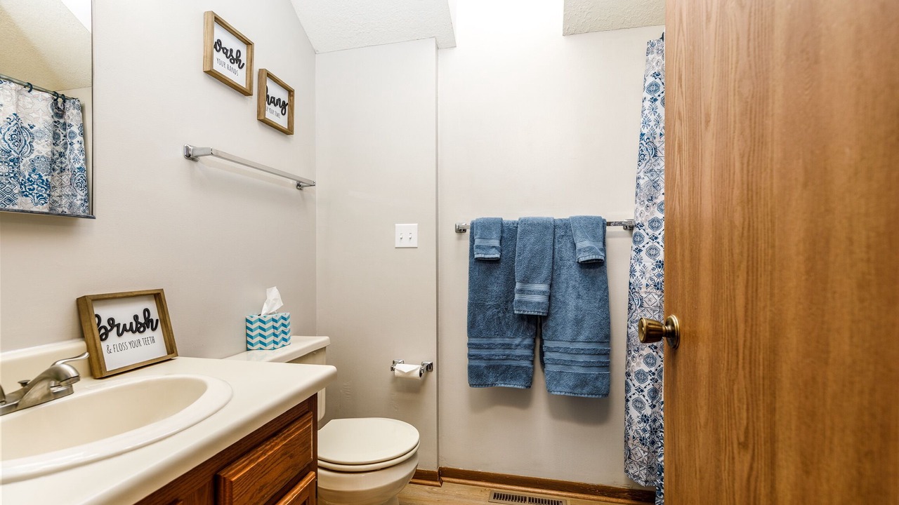 Photo of Bathroom in The Galena Territory