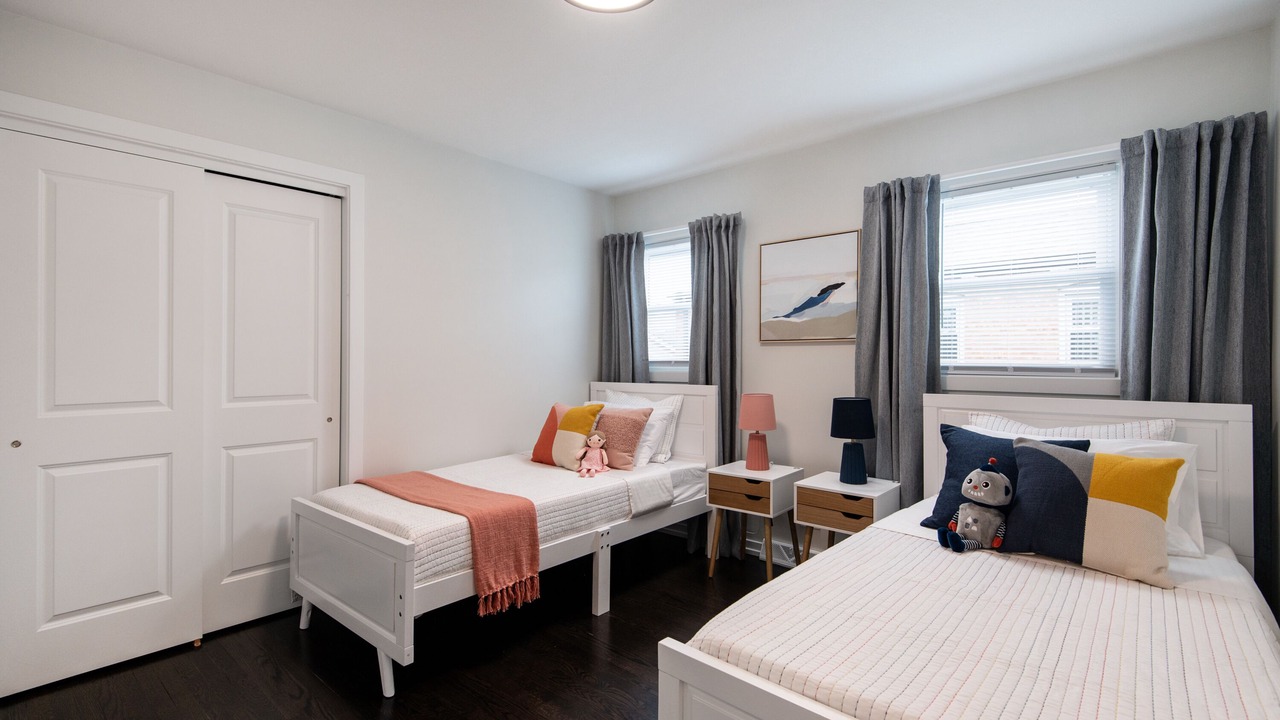 Photo of Bedroom in Burbank