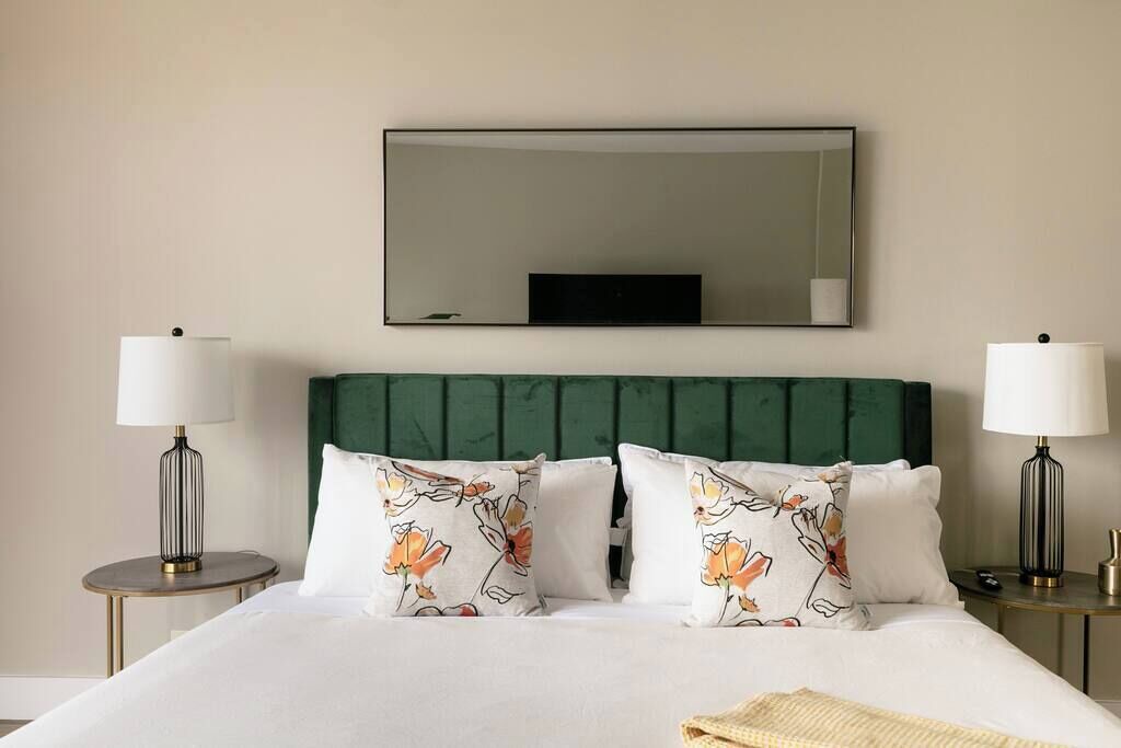 Photo of Bedroom in The Loop