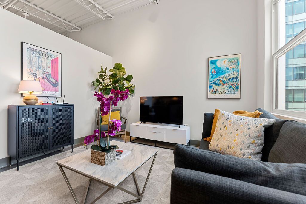Photo of Livingroom in The Loop