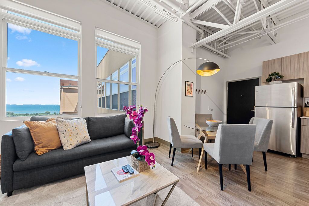 Photo of Livingroom in The Loop