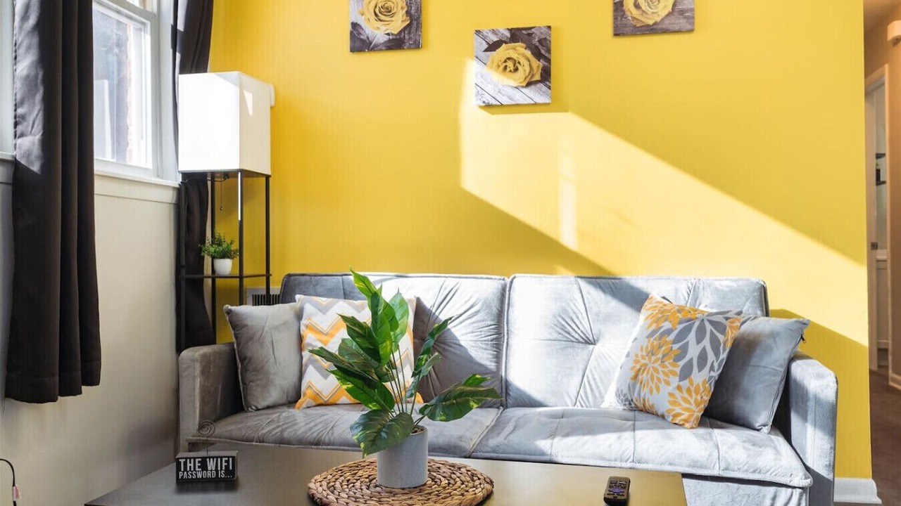 Photo of Livingroom in Brighton Park