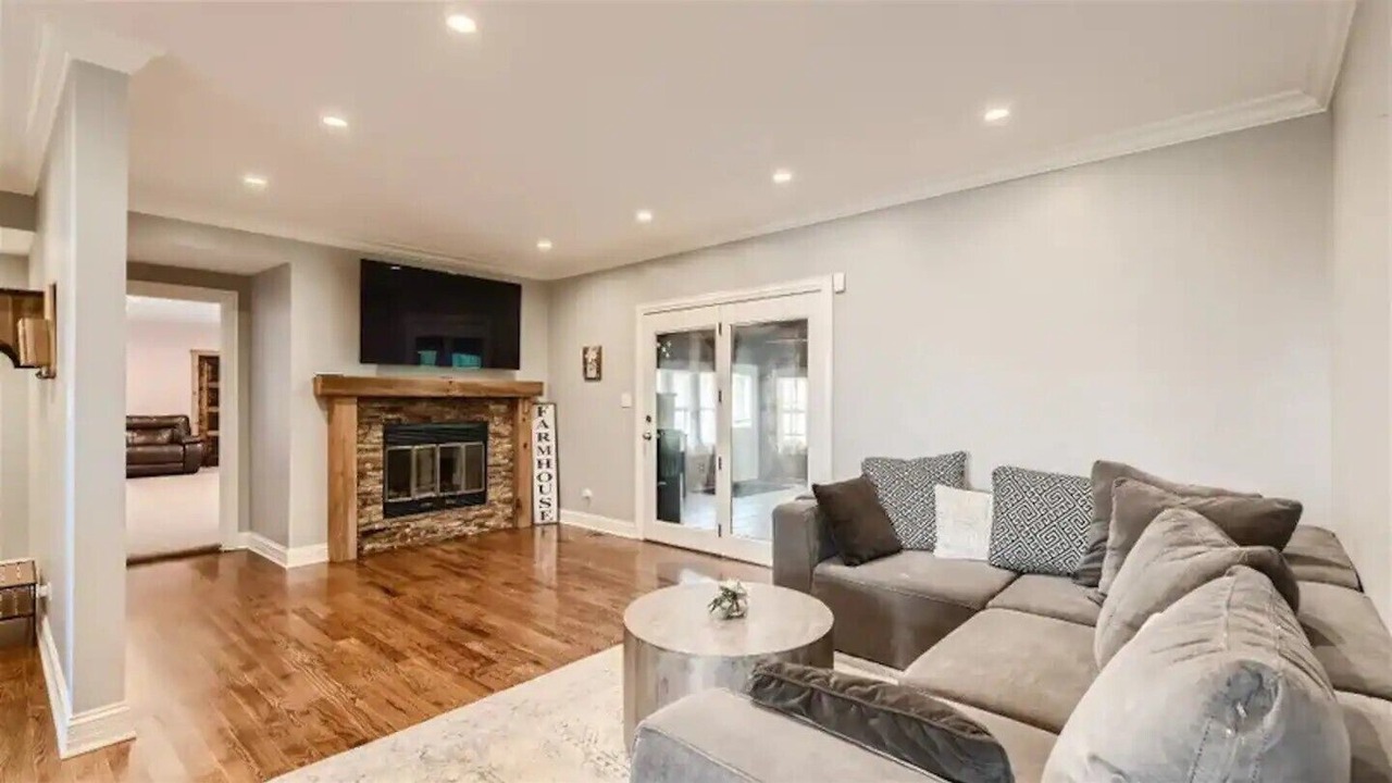 Photo of Livingroom in Will County