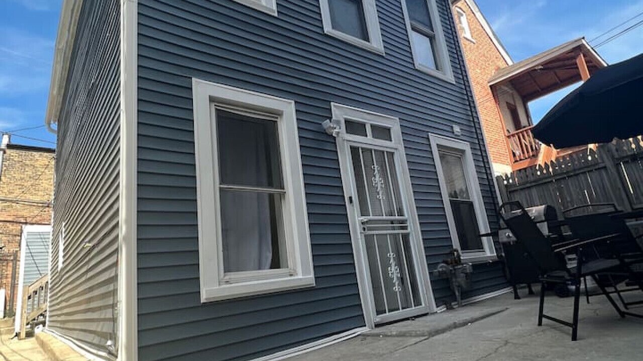 Photo of Outdoor in Little Village