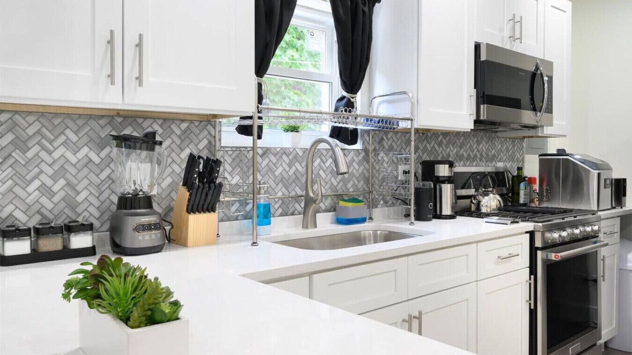Photo of Kitchen in Little Village