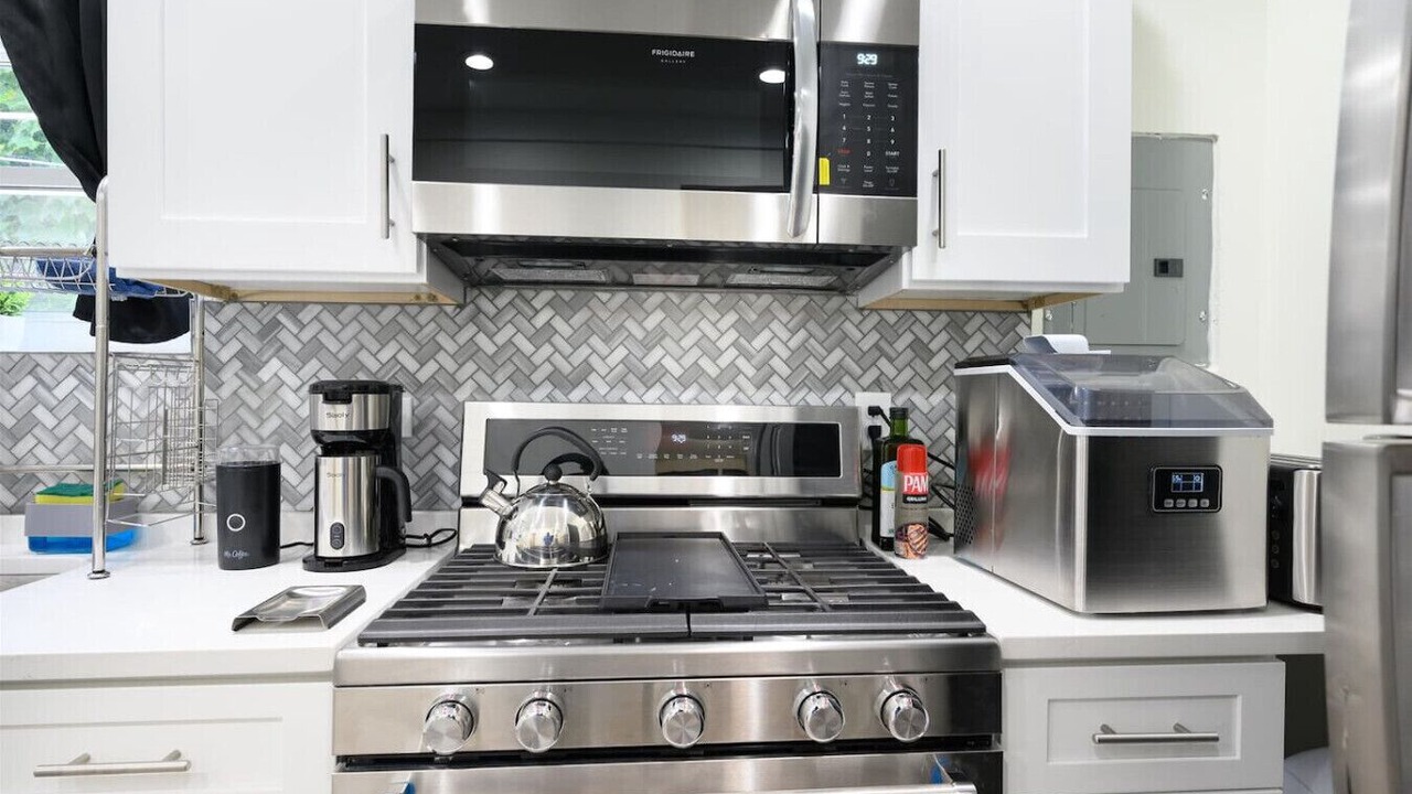 Photo of Kitchen in Little Village