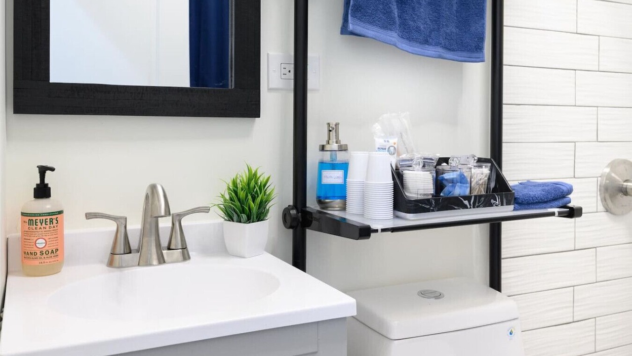 Photo of Bathroom in Little Village