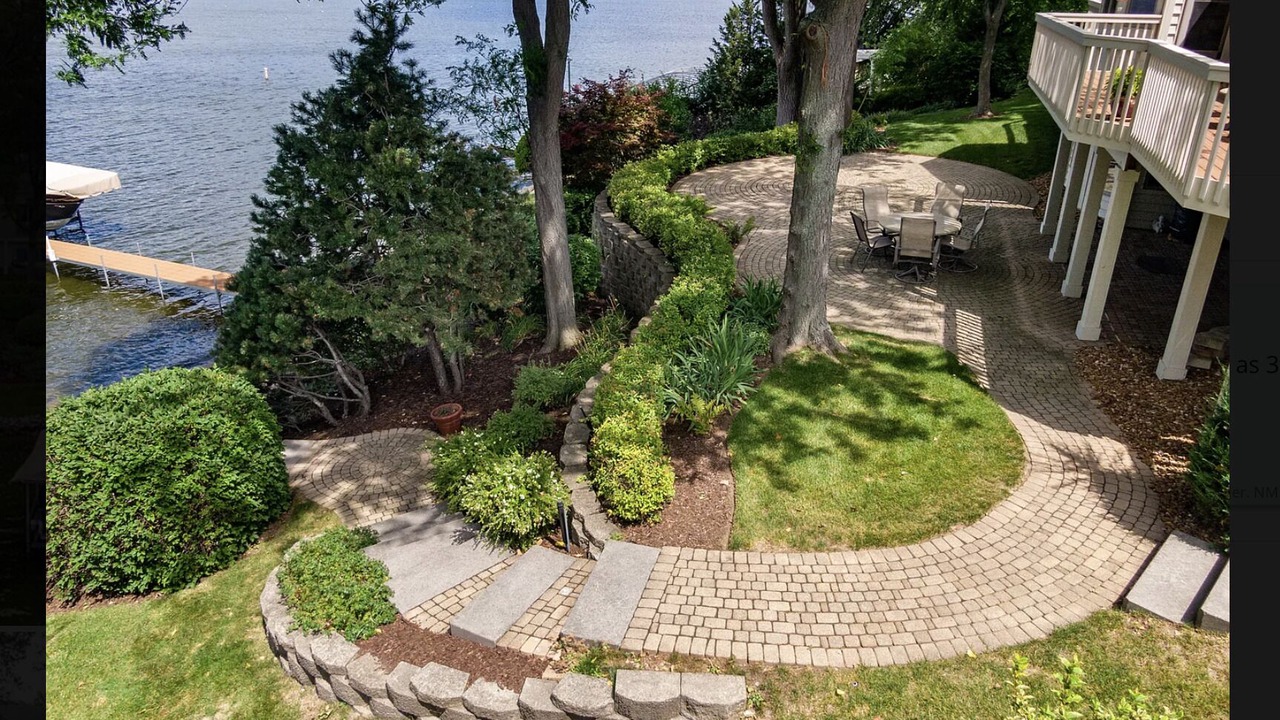 Photo of Outdoor in Lake Villa