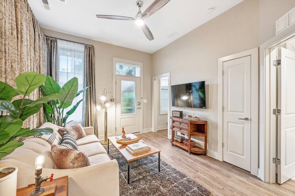 Photo of Livingroom in East Village
