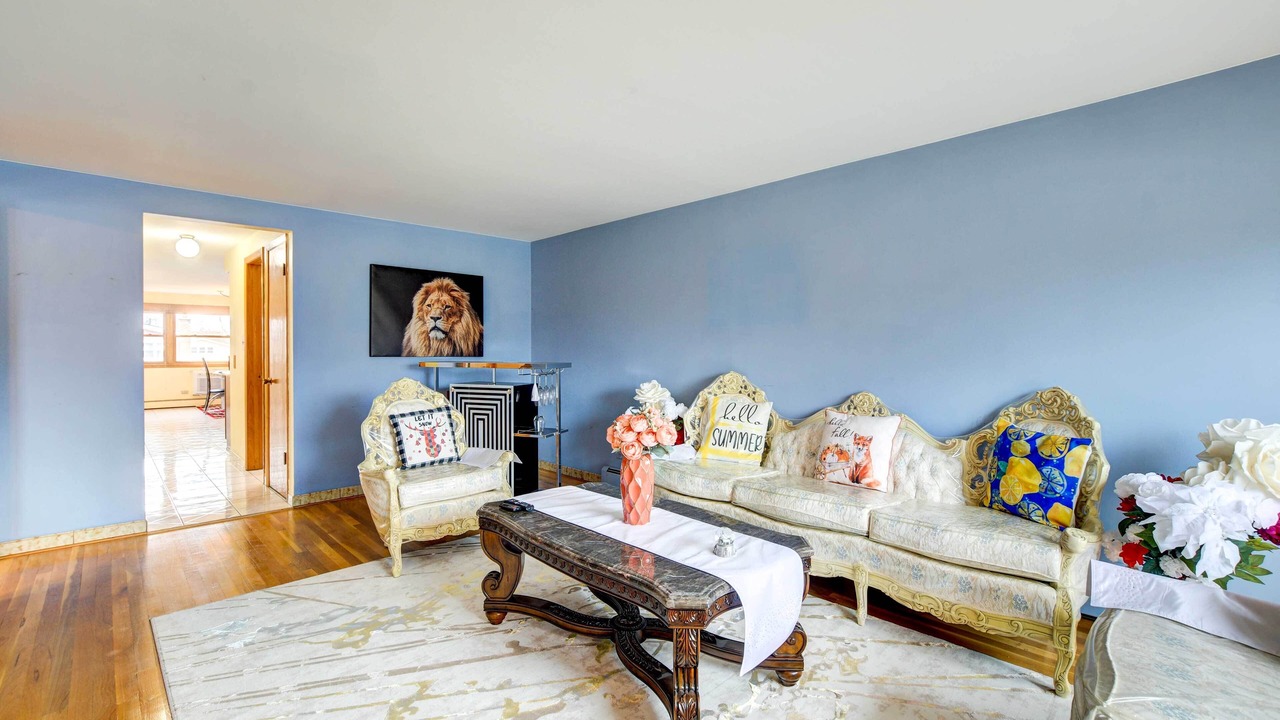 Photo of Livingroom in Oak Lawn