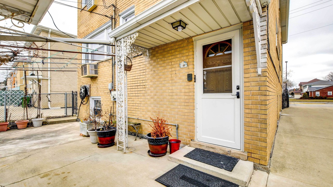 Photo of Outdoor in Oak Lawn