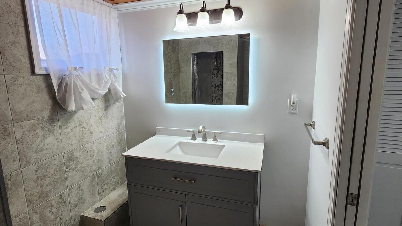 Photo of Bathroom in Marion