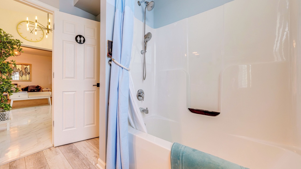 Photo of Bathroom in Yorkville