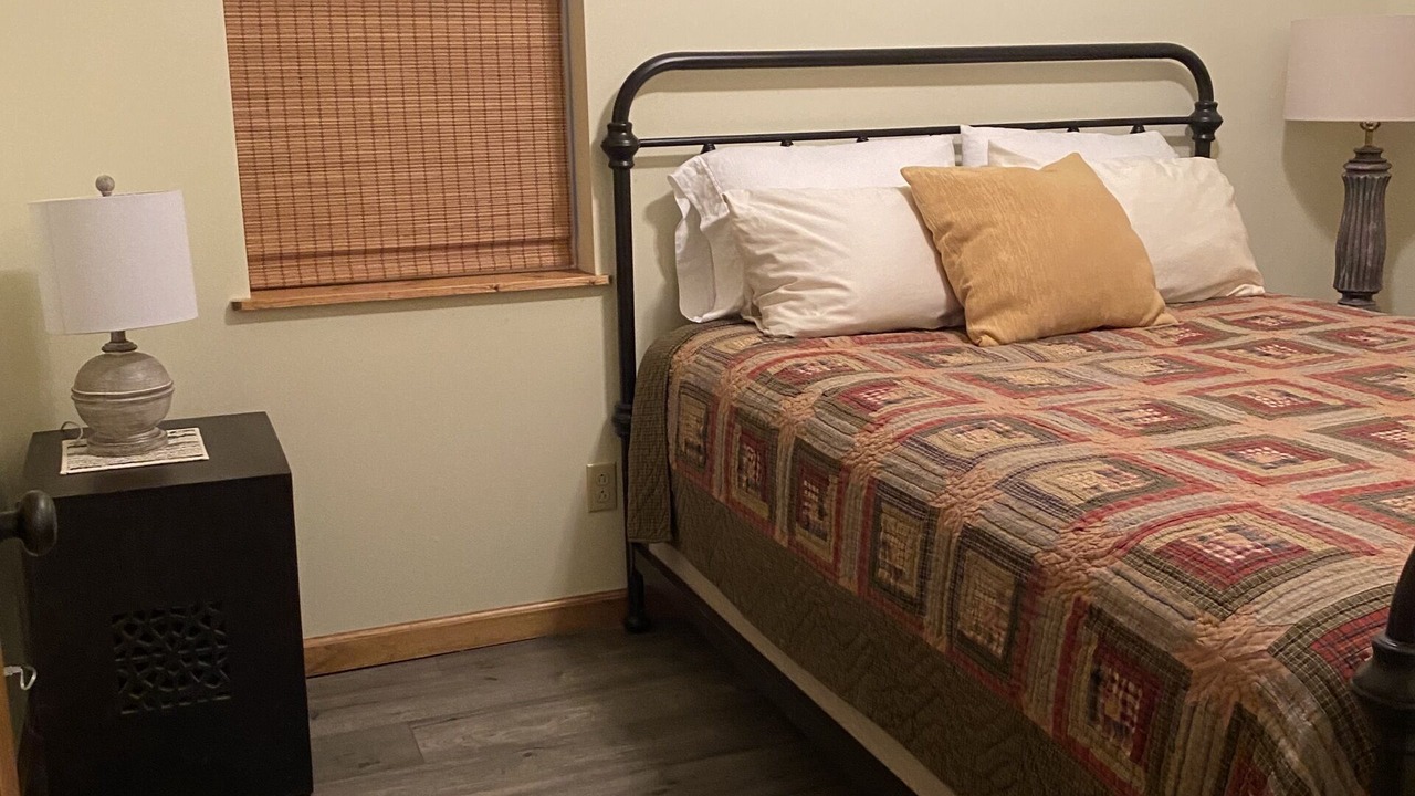Photo of Bedroom in Alto Pass