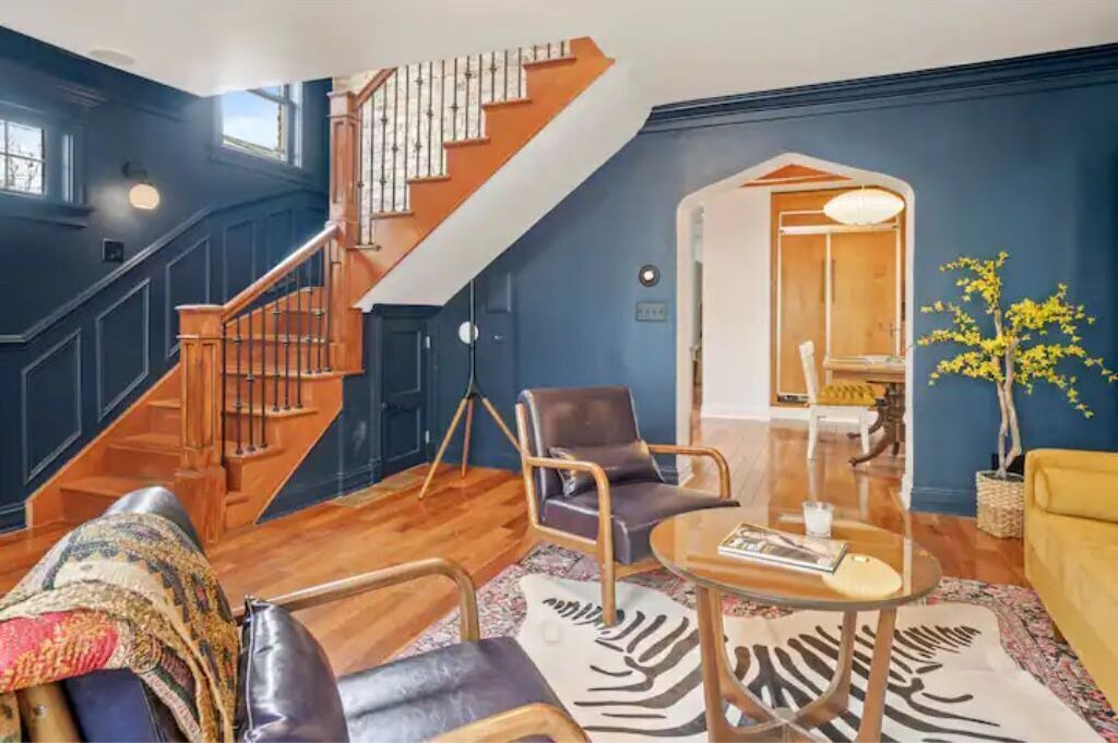 Photo of Livingroom in Roscoe Village