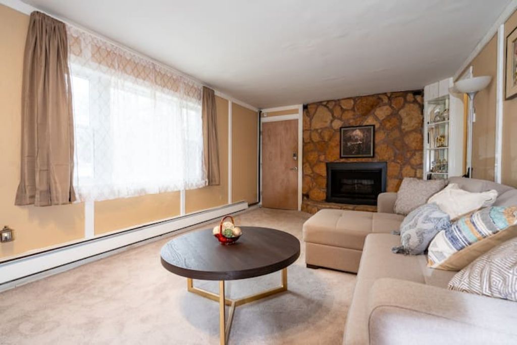 Photo of Livingroom in University Park