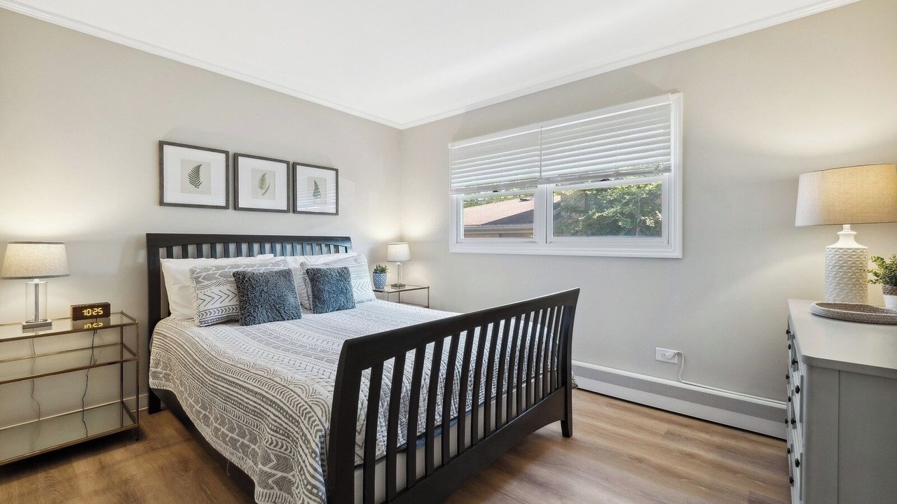 Photo of Bedroom in Round Lake