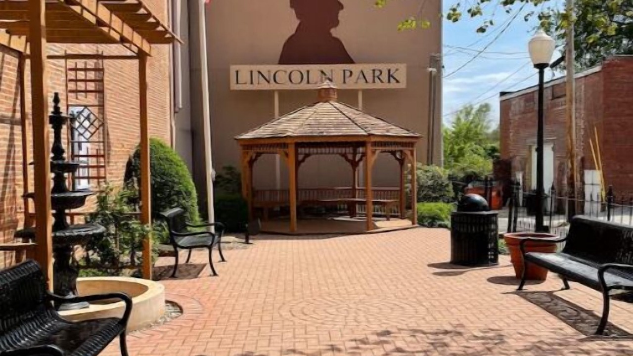 Photo of Outdoor in Vandalia