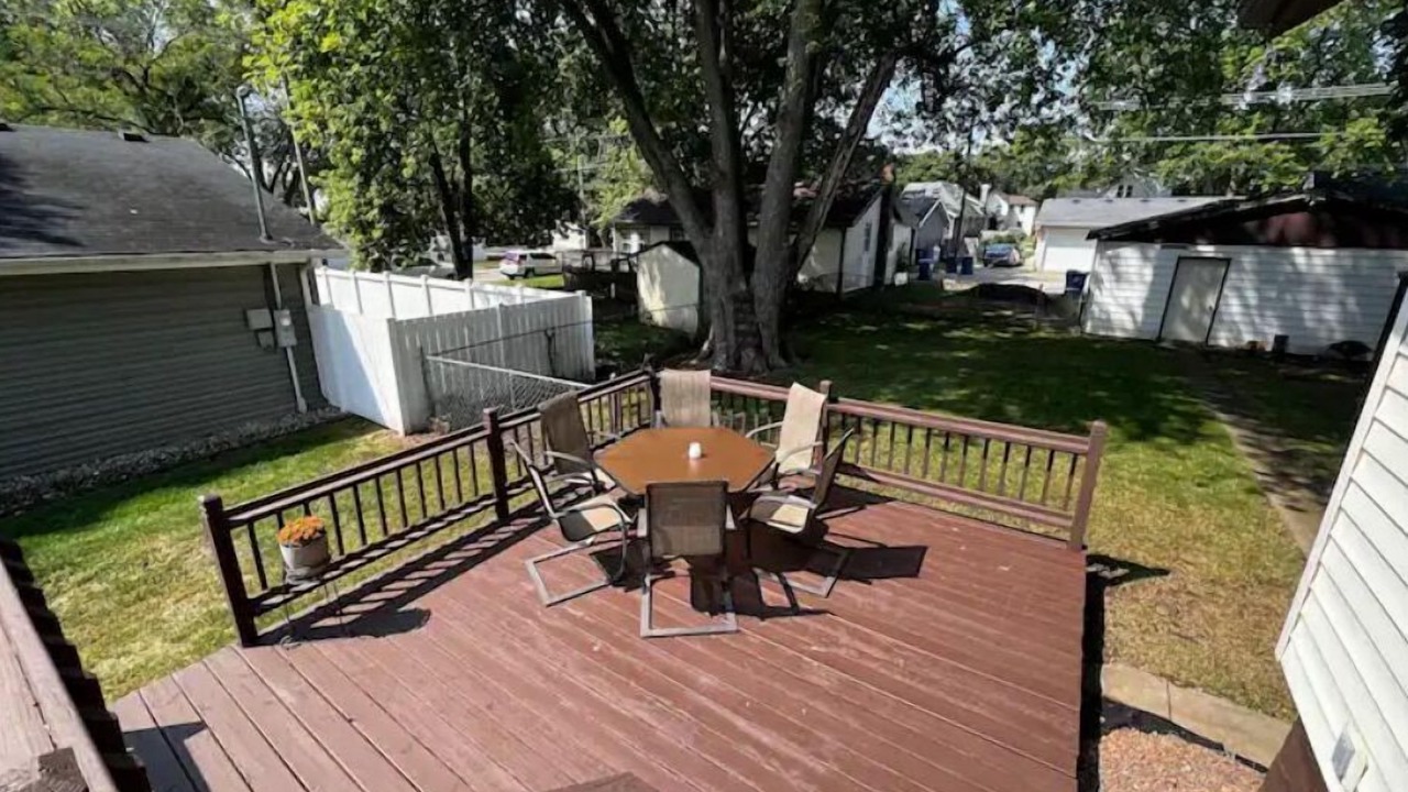 Photo of Outdoor in Bradley