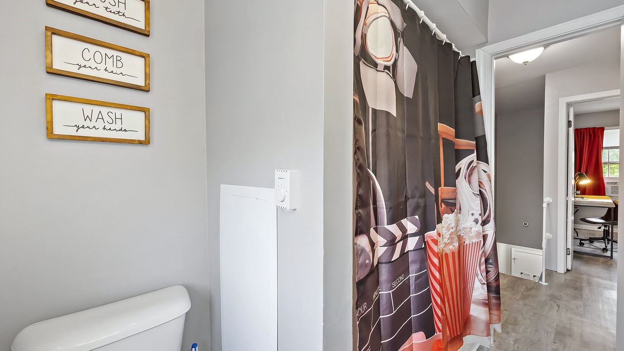 Photo of Bathroom in Yorkville
