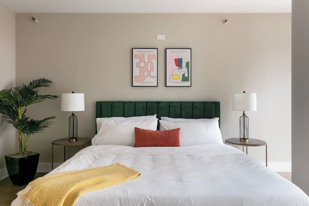 Photo of Bedroom in The Loop