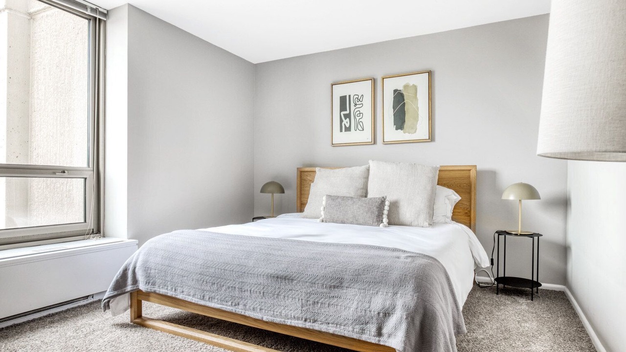 Photo of Bedroom in Lake View East