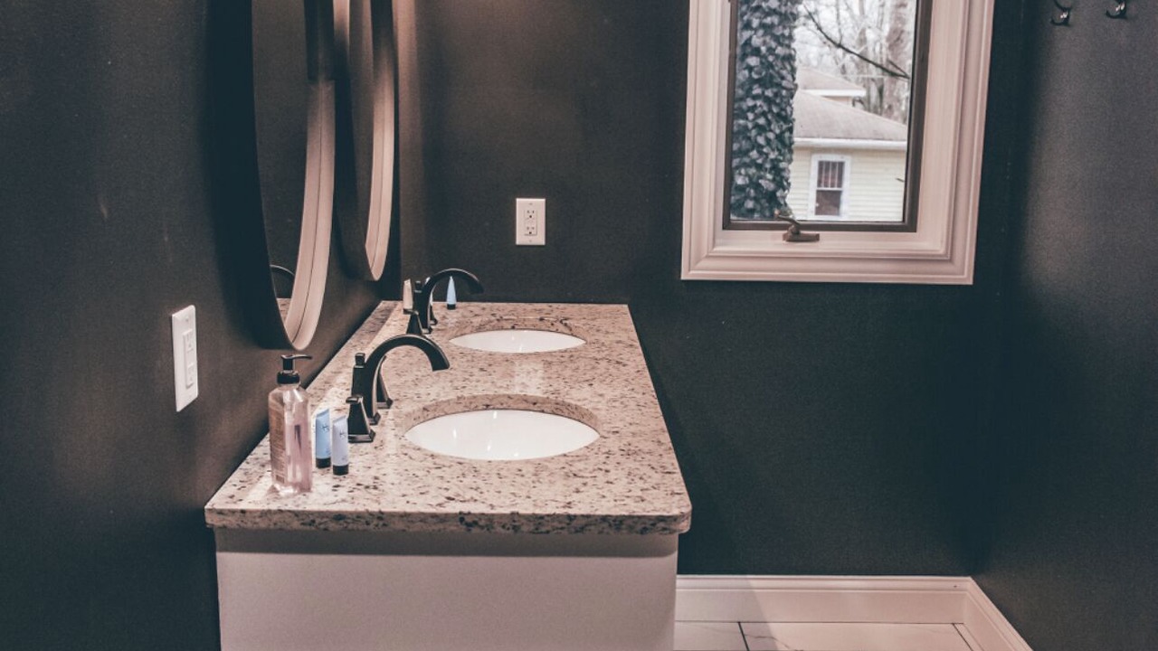 Photo of Bathroom in Lincoln